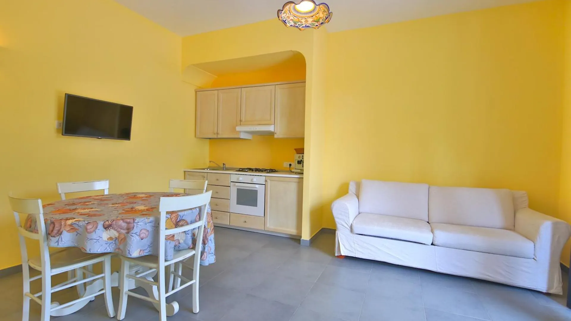 Apartment Villa I Giardini Di Limoni By Klabhouse Sciacca