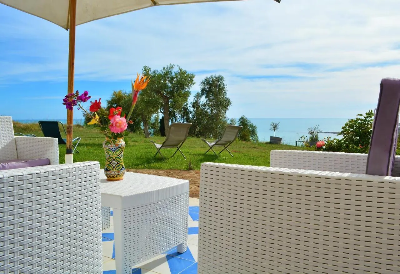 Apartment Villa I Giardini Di Limoni By Klabhouse Sciacca
