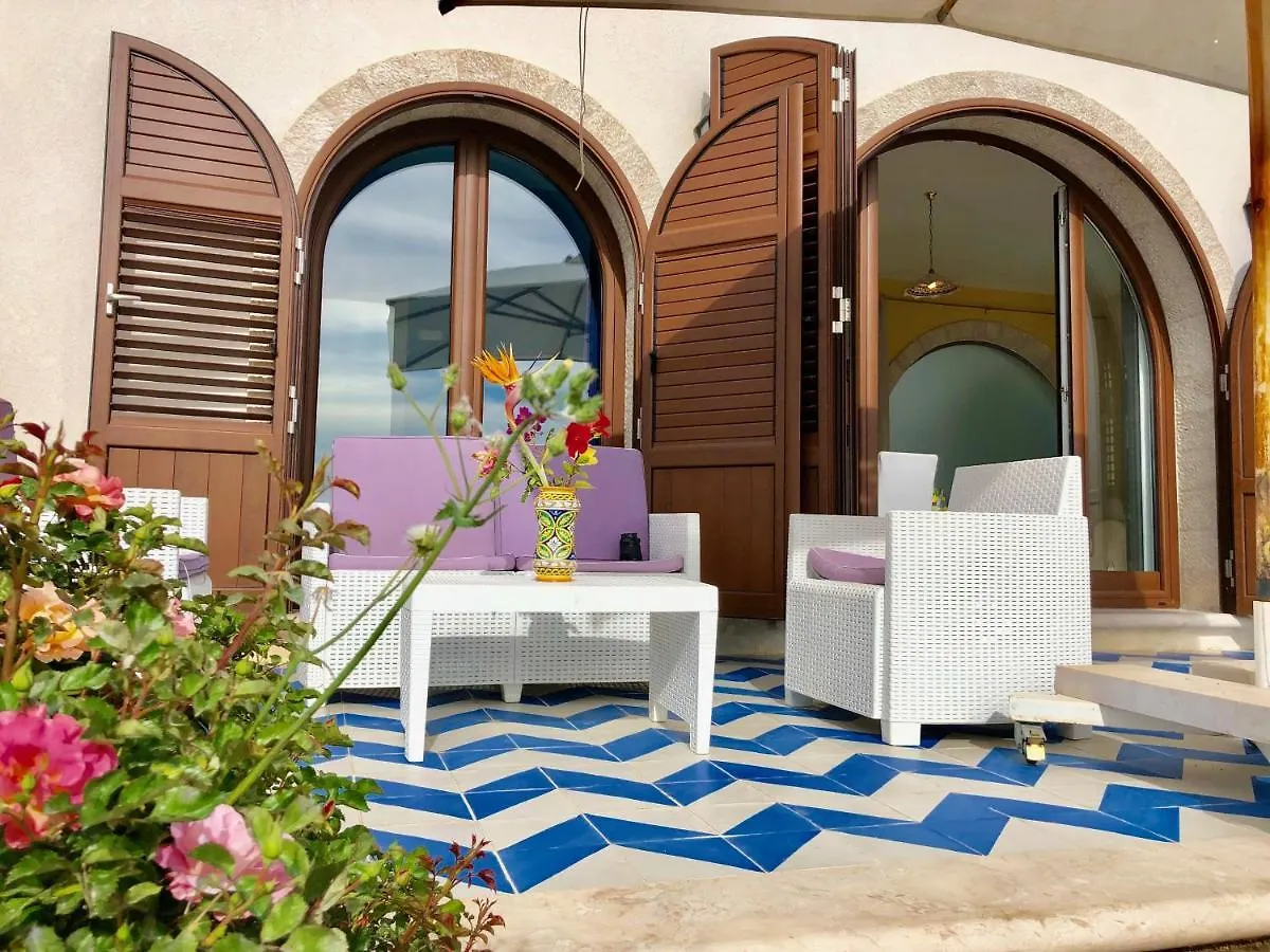 Villa I Giardini Di Limoni By Klabhouse Sciacca 0*,